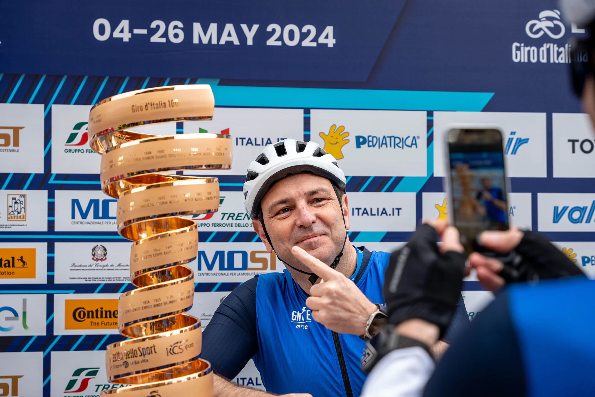 Yamaha Motor Europe participe à la course de vélos électriques du Giro-E 2024 2 giro ebike
