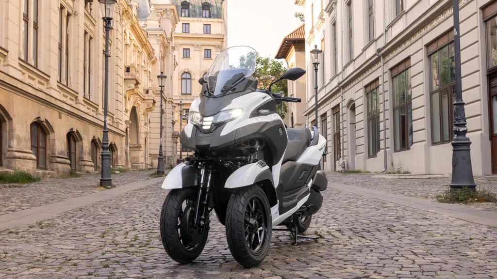 nieuwe yamaha tricity 30014