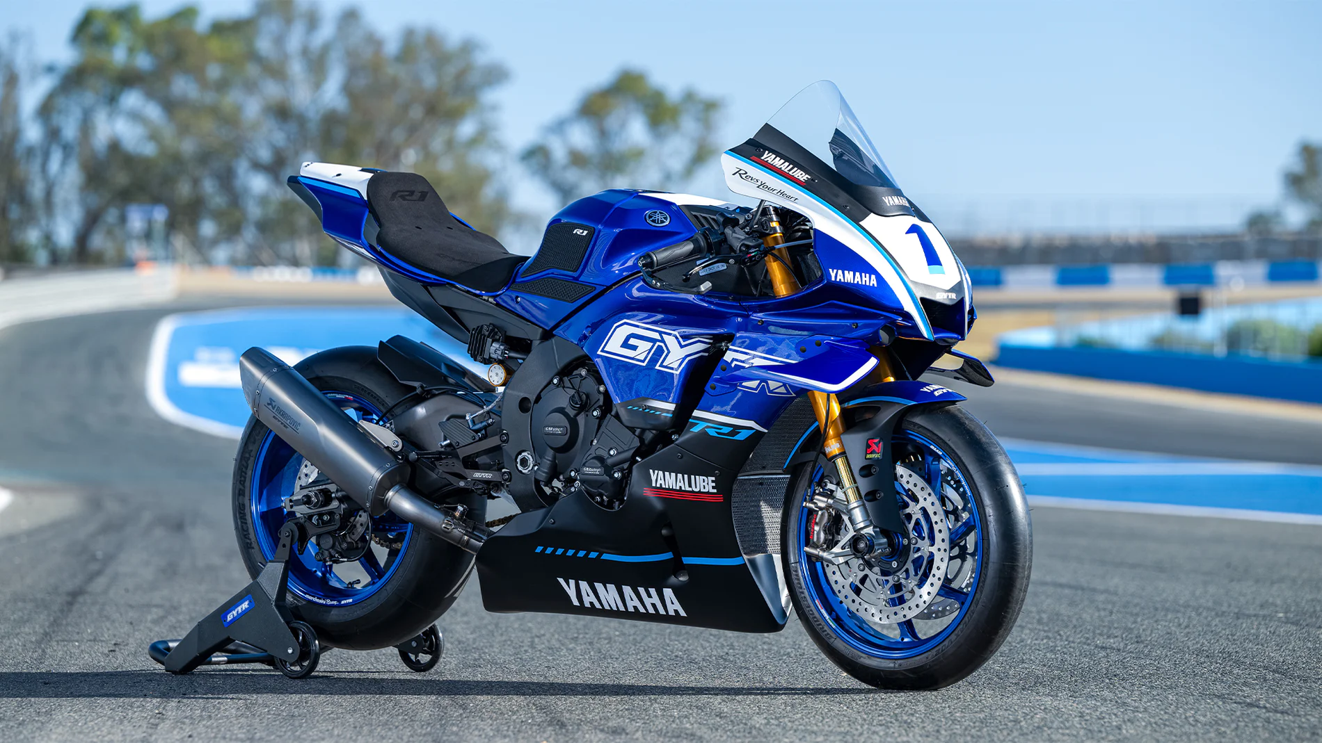 R1-race (4) r1 race 4